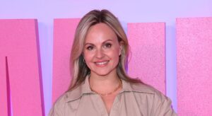 Tina O'Brien posing